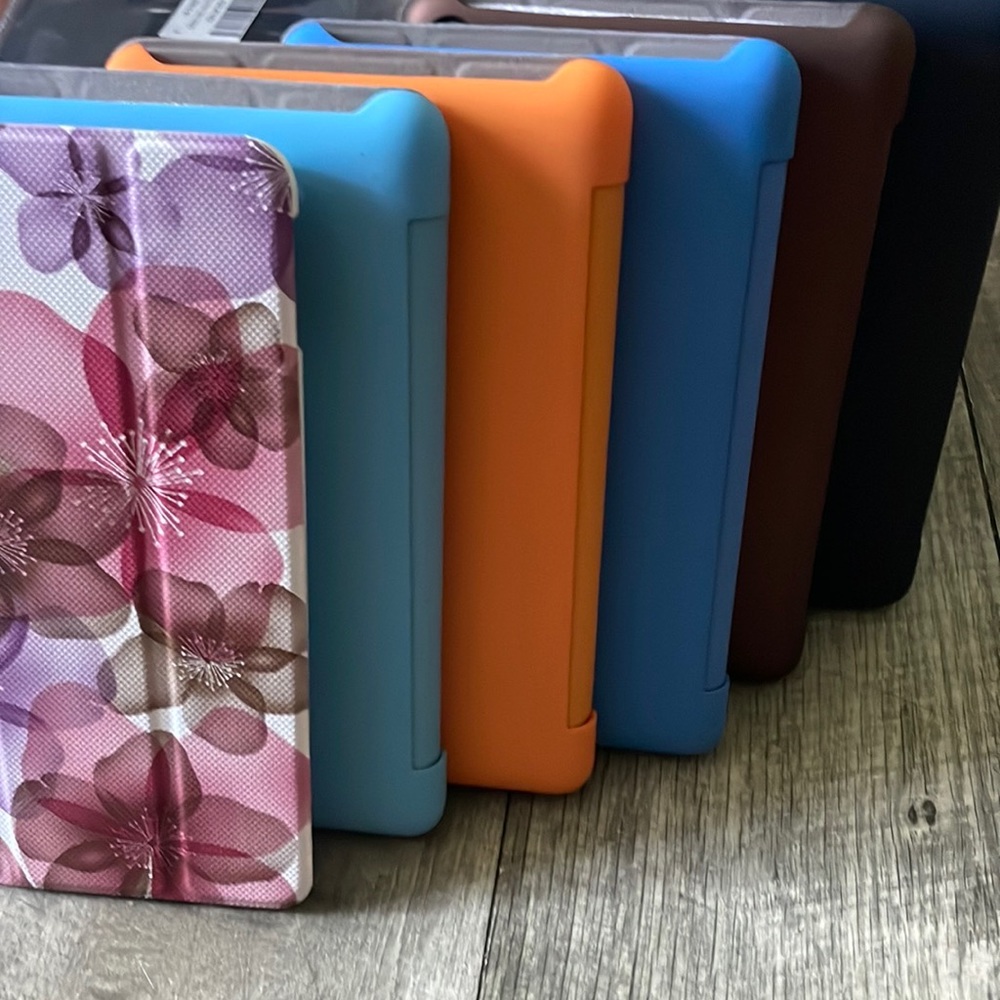 MoKo tablet cases